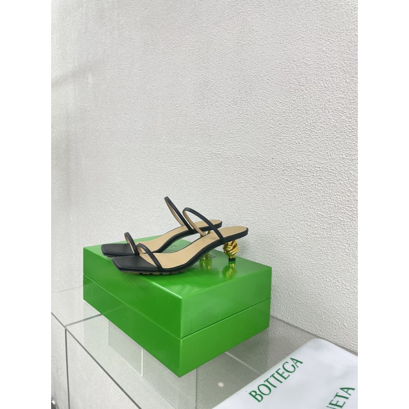 bo*te*ga Ve*ne*ta high heels